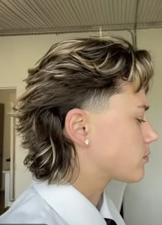 Mulet On Straight Hair, Mullet Hairstyle Mens Color, Mullet With A Fade, Wavey Hair Styles Long Men, Unique Men’s Haircuts, Taper Wolfcut, Burst Fade Mullet Women, Hair Mullet Man, Mullet With Frosted Tips Men