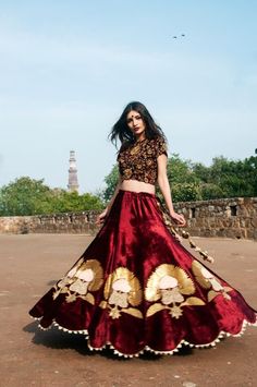 There's A New Bridal Wear Studio In Mehrauli And You Will Love It!! Gazal Gupta, Indian Wedding Gowns, Desi Dress, Lehnga Dress, Punjabi Outfits, Indian Look, Indian Gowns Dresses, Indian Bridal Wear, Indian Gowns