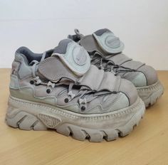 Vintage Platform Shoes, Platform Shoes Aesthetic, Chunky Platform Sneakers, Chunky Shoes, Tech Fashion, New Rock