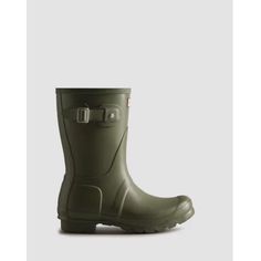 Hunter Short Original Swamp Green Matte Rain Boot Wfs1000rma Size 7 Used Very Little - Box Is Included Perfect For Wet Weather Conditions This Women's Rain Boot Boot Is A Shorter Version Of The Iconic Hunter Original Tall Boot. Formed Of Natural Rubber, Each Boot Is Handcrafted And Assembled Over Three Days Before Being Vulcanized For Superior Protection. Featuring The Hunter Original Tread Pattern, And A Comfortable Polyester Lining, This Green Waterproof Boot Is A Rainy-Day Necessity. We Recommend That All Hunter Boots Be Worn With Socks To Protect The Wearer's Skin From Contact With Rubber. All Hunter Boot Socks Are Specially Designed For Use With Our Boot Range And Feature A Fold Over T Swamp Green, Hunter Short, Hunter Boots Socks, Hunter Boot, Womens Rain Boots, Tall Boot, Women Hunters, The Hunter, Rain Boot