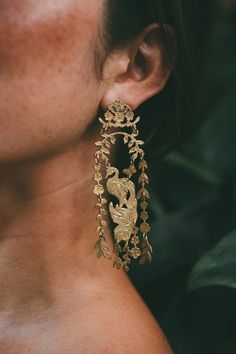 Palace Garden, Jewelry Lookbook, Cheap Jewelry, Peacocks, Dream Jewelry, Jewelry Inspo, Pretty Jewellery, Cute Jewelry, Amazing Jewelry