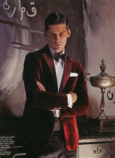 Style 2009, Ph. Massimo Pamparana, Styling Luca Roscini 007 Theme Party Outfit Men, Cabaret Men Outfit, Babylon Outfit, Hollywood Suits, Old Hollywood Party, Suits For Guys, Hotel Lifestyle, Snowflake Ball, Black Tie Event Dresses