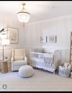 a baby's room is decorated in neutral colors