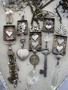 I have an old desk key that I'd love to wear as a piece of jewelry. This is a pretty way to wear it. Dark Fairycore, Old Keys, Key Jewelry, Dark Fairy, Repurposed Jewelry, Tiffany Jewelry, Key To My Heart, Vintage Keys, Dreamcatchers