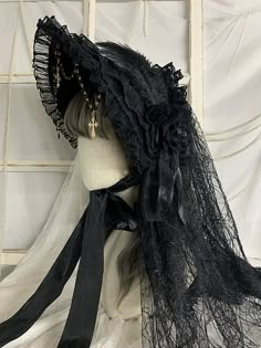 Attention: Set 1 includes a bonnet and a detachable double veil.  Veil length : 100cm Double Veil, Shifting Wardrobe, Victorian Bonnet, Black Bonnet, Macabre Fashion, Vampire Fashion, Outfit References, Veil Length, Veiled Hats