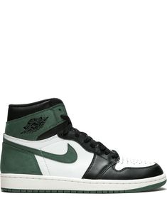 Supplied by a premier sneaker marketplace dealing with unworn, already sold out, in demand rarities. Each product is rigorously inspected by experienced experts guaranteeing authenticity. From the 2018 “Best Hand in the Game” collection, the Air Jordan 1 “Clay Green” pays tribute Michael Jordan’s many achievements and awards during his career. The sneaker features soft green nubuck around the heel and ankle alongside a contrasting white mid-panel and clay-green swoosh logo. A true ode to history Emerald Green Jordans, Jordan 1 Clay Green, Green Jordans, All Jordans, Gentlemen Wear, Jordan Logo, Game Collection, Jordan Air, Green Sneakers