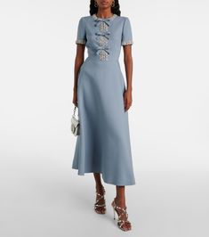 Crepe Dress Classy, Silk Simple Dress, Vintage Valentino Dress, Classy Midi Dress, Embellished Midi Dress, Runway Fashion Couture, Valentino Clothing, Valentino Dress, Midi Dress Style