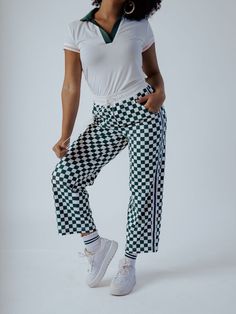 The best women's golf pants – foreall.com Casual Stretch Activewear For Golf, Green Sporty Straight Leg Sweatpants, Green Straight Leg Sporty Sweatpants, Sporty Green Straight Leg Sweatpants, Sporty 4-way Stretch Pants With Hip Pockets, Casual Stretch Golf Pants, Casual Stretch Pants For Golf, Athleisure Stretch Bottoms For Golf, Sporty 4-way Stretch Pants For Golf