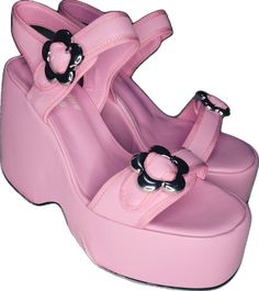 Pink Platform Wedge Sandals For Party, Pink Retro Sandals For Summer, Retro Pink Sandals For Summer, Pink High Heel Sandals For Spring, Trendy Pink Chunky Platform Wedge Sandals, Chic Pink Platform Sandals, Pink Chunky Platform Sandals For Party, Trendy Pink Wedge Sandals With Chunky Platform, Retro Spring Sandals