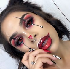 Cholo Clown, Nem Halloween Makeup, Jester Makeup, Halloween Makeup Clown, Halloween Make-up Looks, Holloween Makeup, Creepy Halloween Makeup, Cute Halloween Makeup, Halloween Makeup Pretty