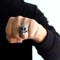 Embrace a bold statement with this vintage silver black skull ring for men. Perfect for adding a touch of retro punk and gothic daintiness to any outfit. Stand out with this unique and cool accessory! Moda Steampunk, Skeleton Ring, Sterling Silver Skull Rings, Expensive Rings, Goth Accessories, Silver Skull Ring, Vintage Goth, Biker Rings, Head Ring