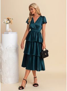 JJ's House No Pleated Ruffle Satin Midi V-Neck Fall Spring Summer A-line NO Peacock S Height:5.7ft(174cm) Bust:33.5in(85cm) Waist:26in(66cm) Hips:36in(91cm) Dress. #JJ's House #No #Pleated #Ruffle #Satin #Midi #VNeck #Fall #Spring #Summer #Aline #NO #Peacock #S #Dress Satin Midi Dresses, Evening Gown Dresses, House No, Satin Midi Dress, House Dress, Groom Dress, Mother Of The Groom, Christmas Joy, Custom Dresses