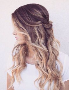 romantic half up half down with loose waves ~ we ❤ this! http://moncheribridals.com Faded Hair Color, Best Ombre Hair, Faded Hair, Remy Hair Wigs, Ombré Hair, Ombre Hair Color, Long Wavy Hair