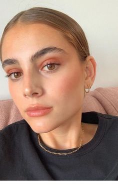 Mekap Mata, Inspo Makeup, Bold Brows, Smink Inspiration, Hooded Eye Makeup, Makeup Hacks, Bridal Makeup Looks