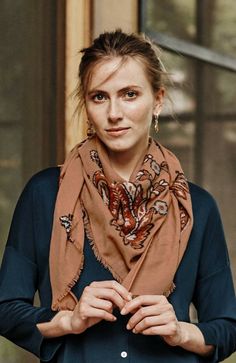 Our soft, light triangle scarf has an ornate yarn-dyed paisley pattern that adds a touch of color, texture and detail to your outfit.  Wear it with tees, shirts, sweaters and dresses.  Eyelash fringe on the ends. 35% modal rayon, 28% polyester, 20% acrylic and 17% cotton woven Hand wash cold separately, only nonchlorine bleach if needed, line dry, cool iron if needed; or dry clean 65" X 32" Imported COLOR: Nutmeg Multi  STYLE NO: 227341  SIZE: 1SZ NEW with TAG in J.Jill packaging! Perfect NEW co Casual Spring Shawl, Brown Casual Shawl Scarves, Casual Brown Shawl Scarf, Casual Beige Shawl For Spring, Winter Pashmina Scarf With Paisley Print, Winter Paisley Print Pashmina Scarf, Winter Paisley Print Pashmina Scarves, Bohemian Shawl For Layering, Bohemian Shawl For Fall Layering