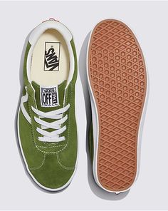 Sport Low Shoe Green Vans Sneakers With Rubber Sole, Retro Green Sneakers With Cushioned Footbed, Green Vans Sneakers With Gum Sole, Green Vans Sneakers With Rubber Waffle Outsoles, Vans Green Sneakers With Rubber Waffle Outsoles, Green Slip-on Sneakers For Skateboarding, Vans Green Sneakers With Cushioned Footbed, Green Vans Sneakers With Cushioned Footbed, Green Vans Sneakers With Vulcanized Sole