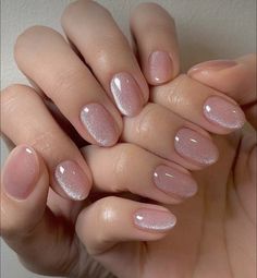 Valentine Nails, Nude Nail Designs, Nails Trends, Simple Gel Nails, Smink Inspiration, Casual Nails, Round Nails, Red Nail