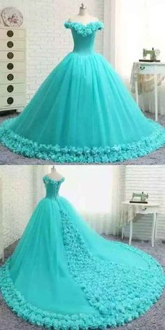 Green Ball Gown Dress For Sweet 16, Green Ball Gown For Sweet 16, Green Tulle Gown For Sweet 16, Green Tulle Dress For Sweet 16, Princess Style Floor-length Quinceanera Gown, Sweet 16 Blue Gown With Sweetheart Neckline, Quinceanera Gown With Sweetheart Neckline And Sweep Train, Blue Gown With Sweetheart Neckline For Sweet 16, Quinceanera Gown With Sweep Train And Sweetheart Neckline