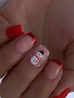 It can be anything, as long as it's holiday-themed! Snowman Nails, Christmas Nail Ideas, Red Christmas Nails, Christmas Gel, Cute Christmas Nails, Christmas Nails Easy, Christmas Gel Nails, Cute Gel Nails