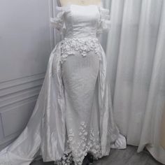 White Dress Was A Customs Made Had Diamonds Detachable Dress Christian Wedding Dresses, Detachable Dress, Christian Wedding Dress, Crystal Wedding Dresses, Dress Crystal, Christian Wedding, Crystal White, White Diamonds, Diamond White