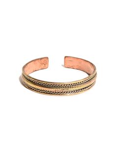 Traditional Tibetan therapeutic bracelets, made of interwoven metals including copper, brass, and nickel, are believed to have healing properties that can also balance inner energies. Their attractive appearance and easy adjustability make them the perfect therapeutic accessory. Copper Bracelet, Healing Properties, Healing, Copper, Brass, Bracelet