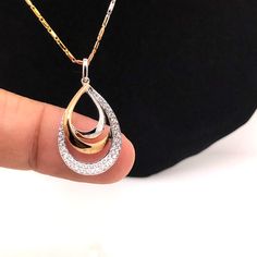 Gold Pendent Simple, Pendent Designs Gold, Small Earrings Gold, Pearl Earrings Designs, Gold Jewels Design, Couple Ring Design, Locket Design, Diamond Earrings Design, Diamond Pendants Designs