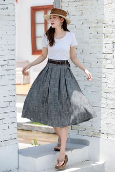 Casual A-line Pleated Maxi Skirt, Gray Relaxed Fit Lined Maxi Skirt, Gray Flared Maxi Skirt With Lined Skirt, Gray Relaxed Maxi Skirt With Lined Skirt, Gray Relaxed Fit Maxi Skirt With Lining, Gray Flared Maxi Skirt With Lining, Gray Relaxed Maxi Skirt With Lining, Non-stretch Pleated Full Maxi Skirt, Non-stretch Lined Flared Skirt