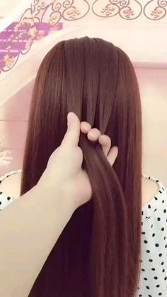 Bubble ponytail hairstyle ideas | Trendy hairstyle ideas Braid Hairstyles Ideas, Bubble Braid Hairstyles, Ponytail Hairstyle Ideas, Hairstyles For Natural Hair, Hair Style Vedio, Ponytail Hairstyle, Gorgeous Hairstyles, Twist Braid