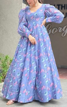 Frock Designs For Women, Frock Designs For Girl, Simple Frock Design, Long Frock Designs, Frock Designs, Long Gown Design, Simple Frocks, Long Frock, Frock For Women