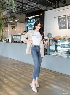 Korean Trends, Moda Ulzzang, Mode Ulzzang, Outfit Korean Style, Tokyo Street Fashion, Korean Casual Outfits, Casual Day Outfits, Korean Fashion Dress, Elegante Casual