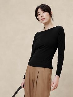 Soft Stretch Boat-Neck T-Shirt | Banana Republic Factory Fitted Black Top With Boat Neck, Black Fitted Boat Neck Top, Fitted Black Boat Neck Top, Chic Boat Neck Top For Work, Fitted Solid Boat Neck Tops, Casual Fitted T-shirt With Boat Neck, Fitted Boat Neck Top For Fall, Fitted Boat Neck Top, Elegant Boat Neck Top For Layering