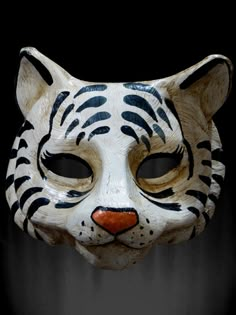 Art Masks Ideas, Paper Mache Tiger, Mascara Papel Mache, Mask Template Printable, Anonymous Mask, Creepy Masks, Paper Mache Mask, Hand Lettering Worksheet