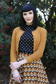 50s Inspired Outfits, 1950s Style Outfits, Waffle Cardigan, Luanna Perez, The Cardigans, Rockabilly Outfits, Pin Up Outfits, Classic Cardigan, Autumn Days