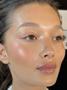 Fresh Makeup, No Makeup, Glowy Makeup, Editorial Makeup, Natural Makeup Looks, Wedding Hair And Makeup, Girls Makeup, Aesthetic Makeup