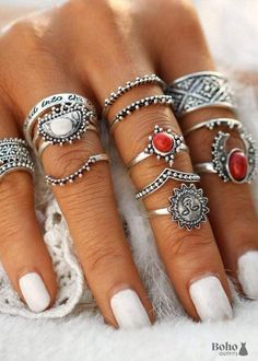 Boho Silver Rings Set Ruby Miracle - Jewelry Outfits With Silver Jewelry, Boho Silver Rings, Silver Rings Set, Boho Ring Set, Gold Inspiration, Beach Jewelry Boho, Midi Ring Set, Stackable Ring Sets, Ring Sets Boho