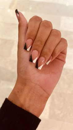 Black white pink acrylic nails Black French Nails Short, Black French Nails With Glitter, Black French Tip Nails, Black Acrylic Nail Designs, Black French Nails, Black And White Nail Designs, White French Nails, Black French Tip, Black White Nails