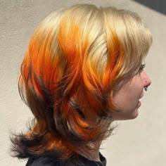 Fox Tip Hair Dye, Two Toned Hair Styles, Red Fox Hair Color, Fox Dyed Hair Tips, Faded Dyed Hair, Fox Hair Color Style, Fox Dyed Hair Brown, Fox Inspired Hair, Fox Colour Hair