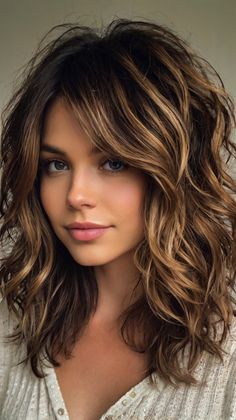 Glamorous Layered Haircuts for Long Hair: Hair Ideas for U-Cut Layers 💇 Long Choppy Layers Hairstyles, Layered Long Shag Hairstyles, Long Hair For Round Faces, Long Hair With Textured Layers, Elle Langley Hair, Layer Cut For Wavy Hair, Long Women’s Hairstyles, Long Layered Haircuts Wavy Hair, Layered Long Haircuts