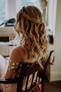 Some Up Some Down Hairstyles Wedding, Waterfall Hairstyle, Simple Prom Hair, Wedding Hair And Makeup, Grunge Hair, Homecoming Hairstyles, Bride Hairstyles, Bridesmaid Hair