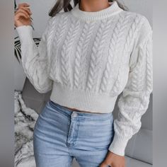 This Chunky Cable Knit Ribbed Crop Sweater Is A Stylish Blend Of Texture And Trend. With A Cropped Silhouette, It's A Fashion-Forward Piece That Pairs Well With High-Waisted Bottoms. This Sweater Offers A Cozy Yet Chic Look, Making It A Versatile Choice For A Fashionable And Comfortable Outfit. 100% Acrylic Long Sleeve Top Outfit, Sweaters Cropped, White Cropped Sweater, Chunky Sweaters, Crop Pullover, Sweater Cropped, Pullover Mode, Cropped Knit Sweater, Cropped Pullover