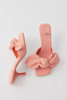 Jeffrey Campbell Mr.-Big-Bow Gingham Heeled Mule | Urban Outfitters Mule Heel, Orange Gingham, Heeled Mule, Shoe Inspo, Mule Sandals, Big Bow, Big Bows, Pretty Shoes