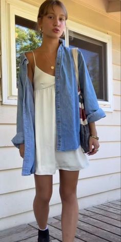 Cute Summer Rainy Day Outfit, Conservative Summer Outfit, Beach Town Outfit, Basic Outfits Summer, 13 Outfits, Summer 2024 Fashion Trends, Outfits For Spain, Elegance Dress, Luxury Photography