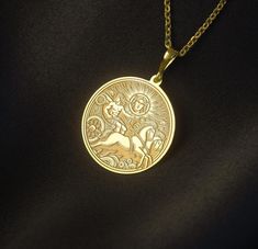 This stunning necklace features an elegant design depicting Helios, the sun god in Greek mythology, driving his chariot. Every day, Helios would travel across the sky in his chariot, carrying the sun from east to west. Inspired by mythological stories, this necklace is a unique piece that brings the fascination with the ancient world to the present day. Representing the power of the sun and life, this detailed design brings together elegance and chic. An ideal accessory for those who embrace the Greek Accessories, Greek Jewelry, Stunning Necklace, Boho Stil, Gold Plated Silver, Gold Pendant, Charm Pendant, Fascinator, Unique Pieces