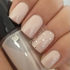 nails Bridal Manicure, Wedding Manicure, Nude Nail Polish, Nail Art Wedding, Acrylic Nail Art, Bridal Nails, Fancy Nails, Gel Nail Art, Best Acrylic Nails