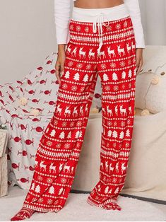 Casual Christmas Holiday Pants, Casual Christmas Loungewear Bottoms, Casual Holiday Pants For Christmas, Festive Wide Leg Pants For Holidays, Casual Christmas Holiday Bottoms, Casual Pants For Winter Holiday, Christmas Loungewear Pants, Red Holiday Long Pants, Holiday Red Long Pants