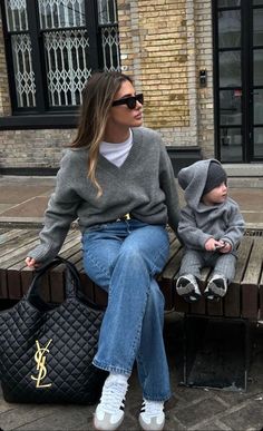 European Mom Fashion, Mum Looks Winter, Mom And Son Winter Outfits, Rich Mum Aesthetic Outfit, Ganni Cap Outfit, Rich Suburban Mom Aesthetic, Copenhagen Mom Style, New York Mom Aesthetic