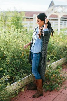 Fall Wardrobe Essentials - Magnolia Market Stylish Mom Outfits, Stylish Mom, Minimal Chic, Casual Fall Outfits