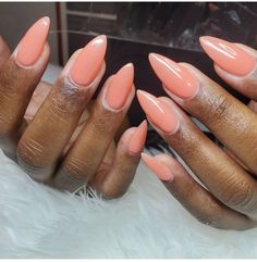 Brown Hands, Almond Acrylic, Pink Ombre Nails, Manicure Inspiration, Subtle Nails, Nail Colour, Nail Colours, Short Square Acrylic Nails, Almond Acrylic Nails