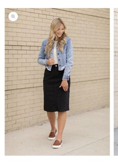 Outfits With Knee Length Skirts, Modest Denim Skirts, Black Denim Midi Skirt, Jean Skirt Outfits, Pentecostal Fashion, Midi Skirt Outfit, Outfits Modest, Casual Skirt Outfits, Black Midi Skirt