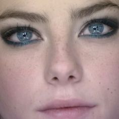 effy stonem ♡ Skins Effy, Effy Stonem Style, 90s Makeup Look, Bombshell Makeup, Skin Aesthetics, Cute Eye Makeup, Skins Uk, Hair Tattoos